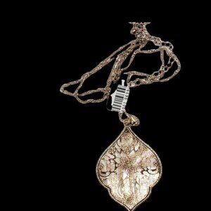 Gold Tone Mother of Pearl Pendant Necklace & Hoop Earring Set